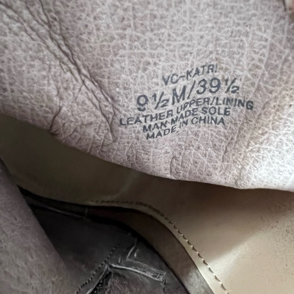 VINCE CAMUTO Katri Leather Woven Ankle Bootie - Size 9.5 - Picture 9 of 11